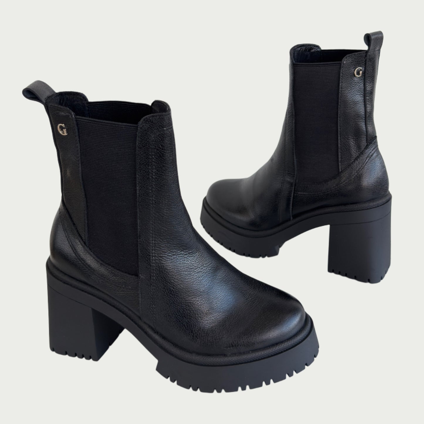 Botines en cuero negro Ref: 1753XPNG