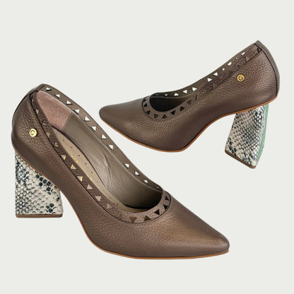 Zapato en cuero ocre Ref : 6444WC8