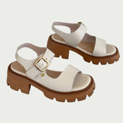 Sandalias en cuero marfil x miel Ref: P662ZPTA