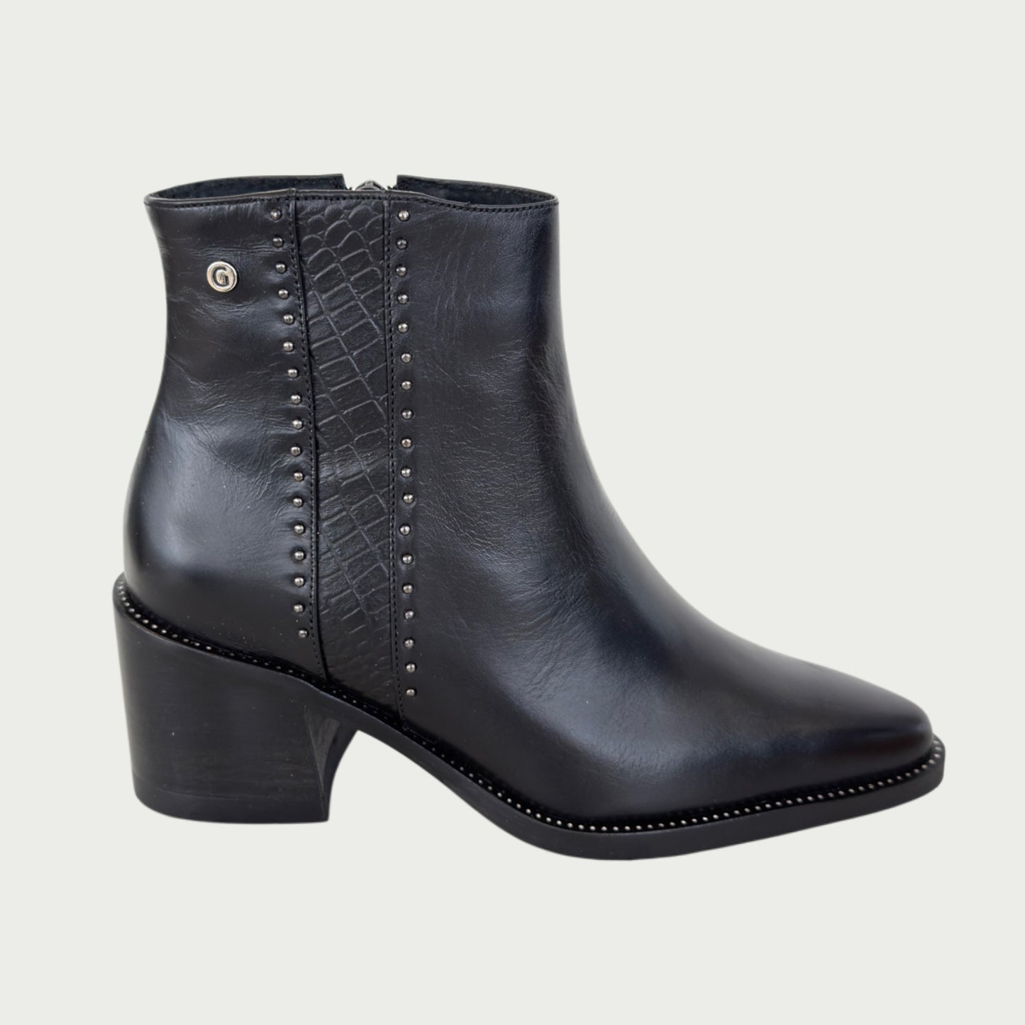 Botines en cuero negro Ref: 6653ZPNG