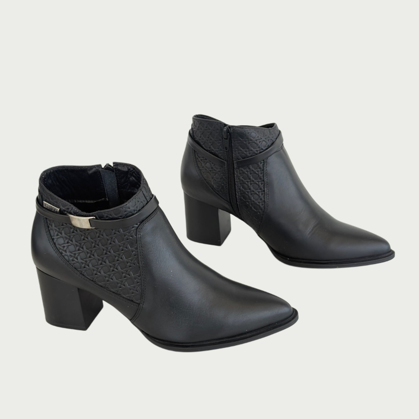 Botines en cuero negro Ref: BELMAWPCO4
