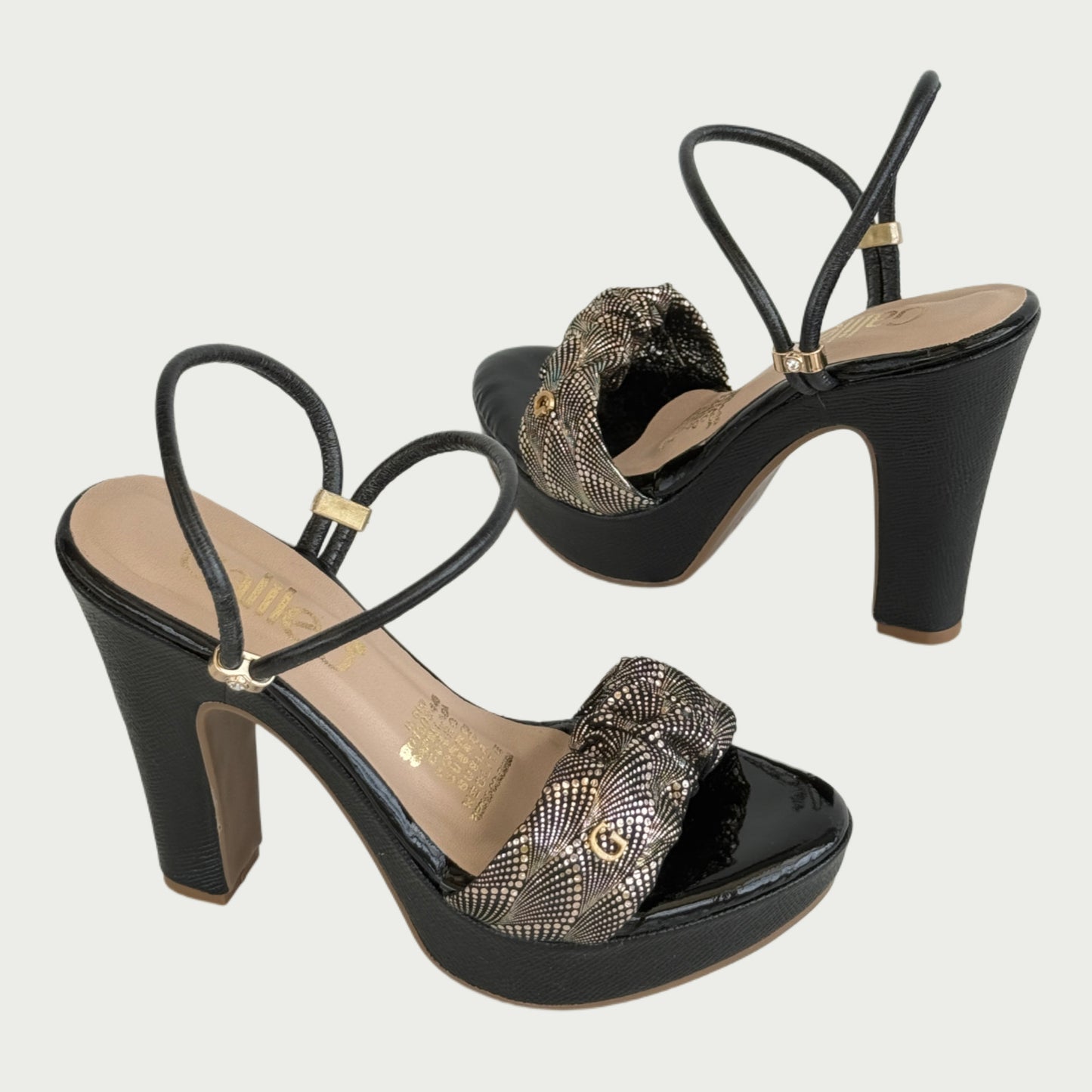 Sandalias en cuero negro x dorado Ref: 207MPNG