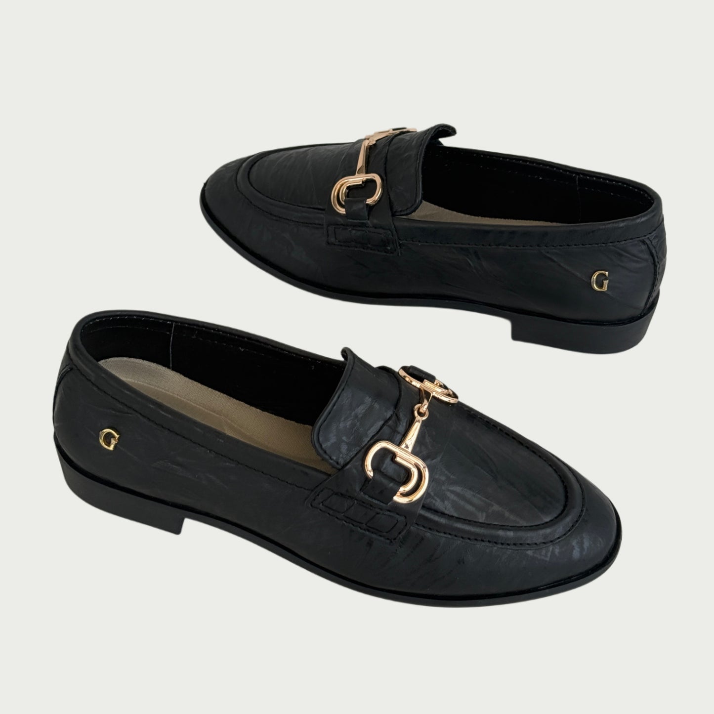 Mocasines en cuero negro Ref: ZARA