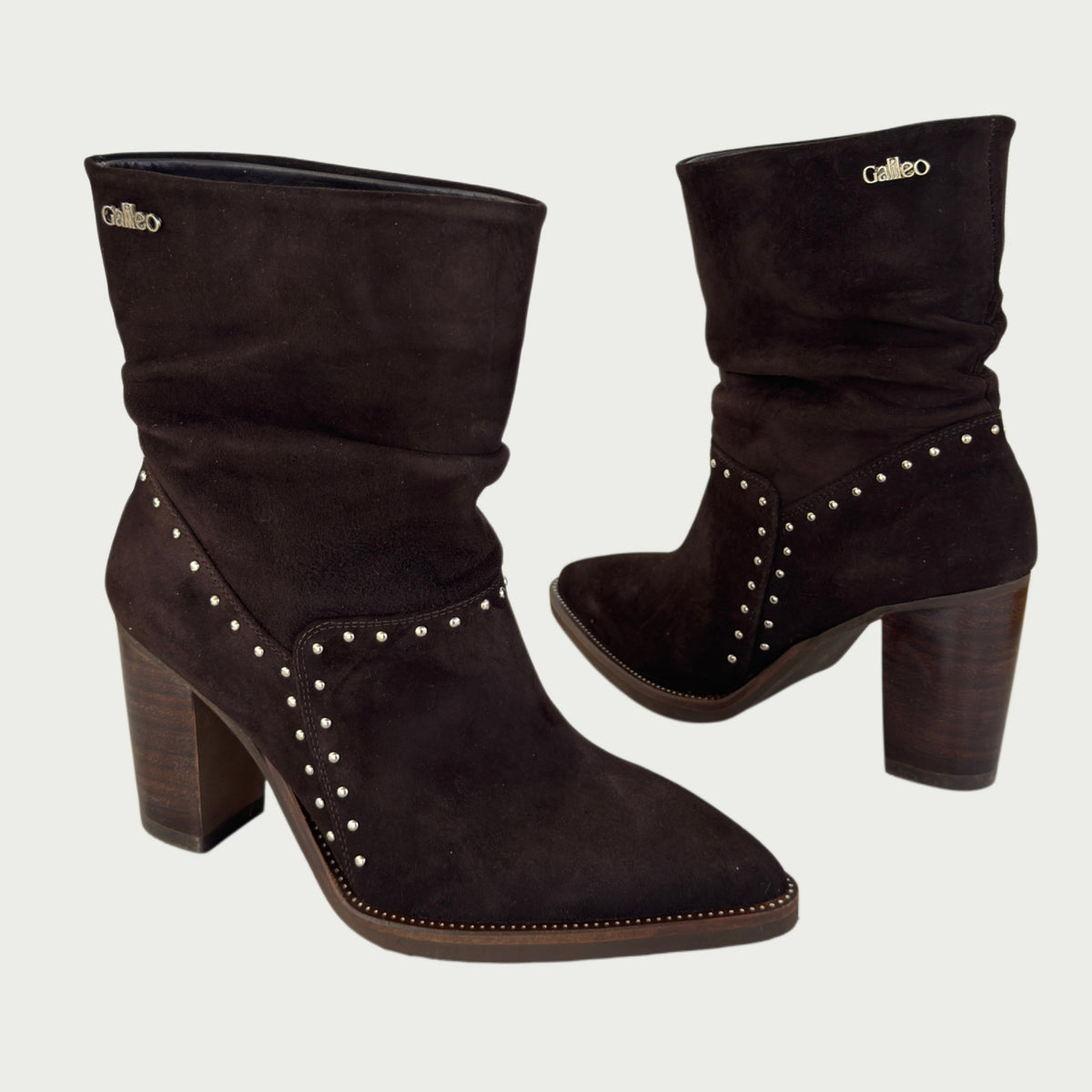 Bota caña media en cuero gamuzado chocolate Ref: 6476JZCH