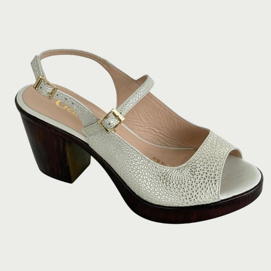 Sandalia en cuero beige x folia Ref: 6346XPER