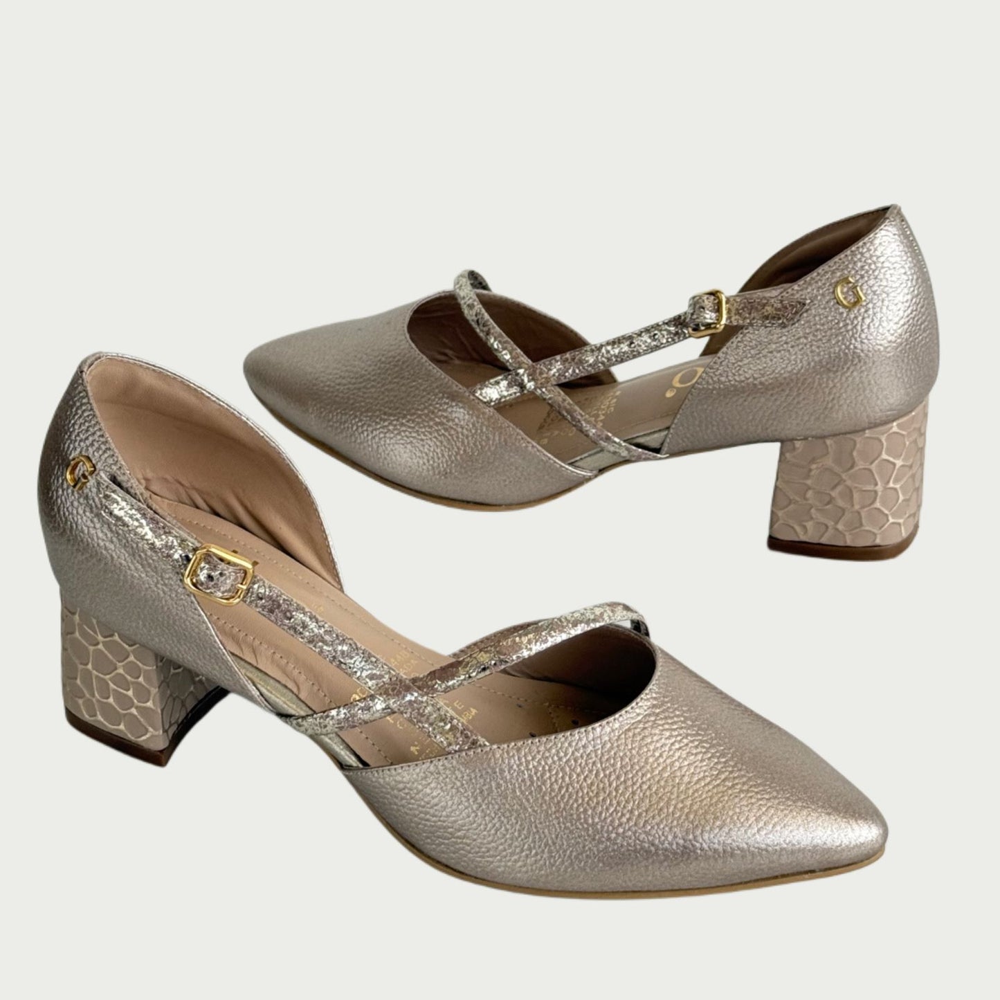 Zapatos en cuero bronzini oro Ref: 1157XPDO