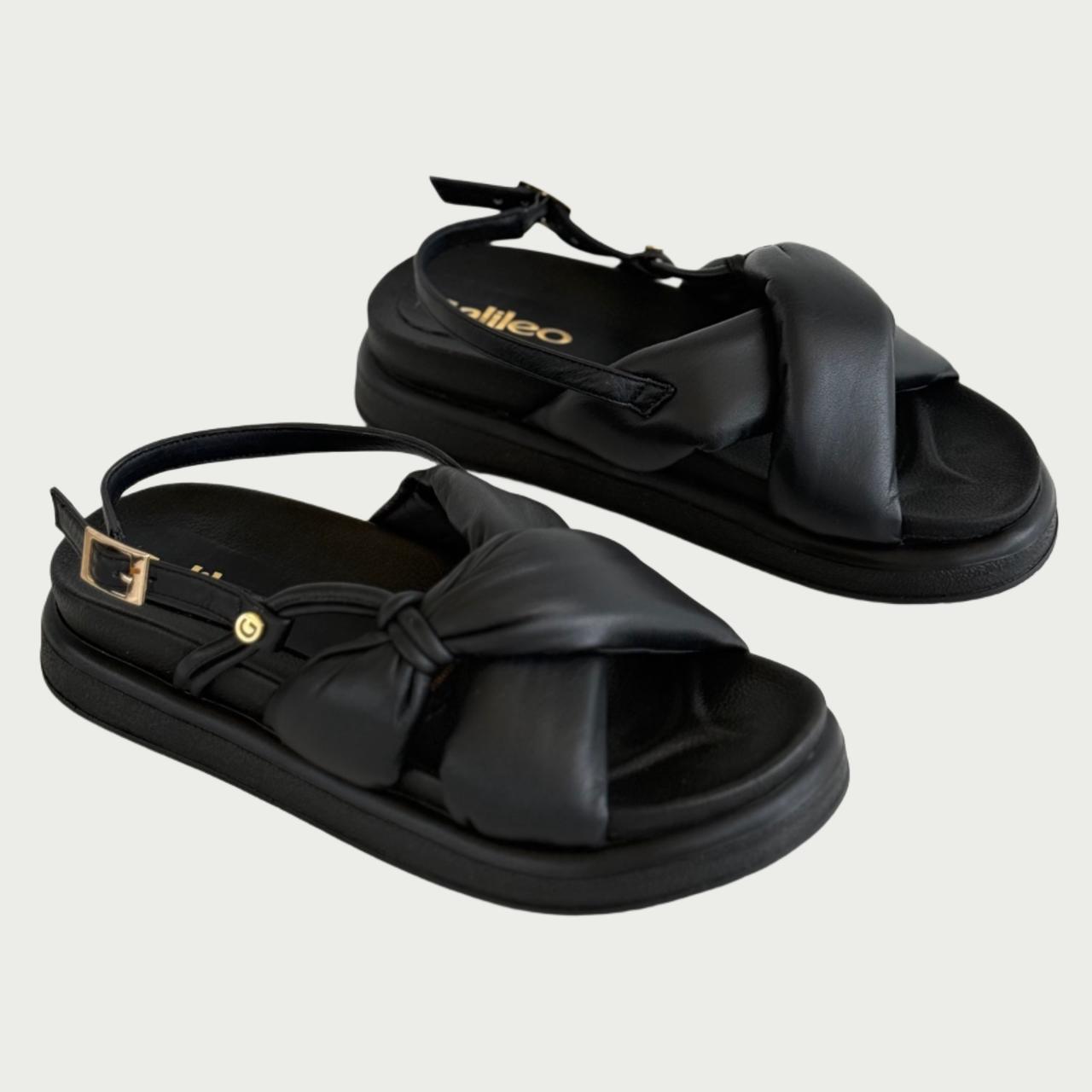 Sandalia en cuero negro x folia Ref: 9060XPNG