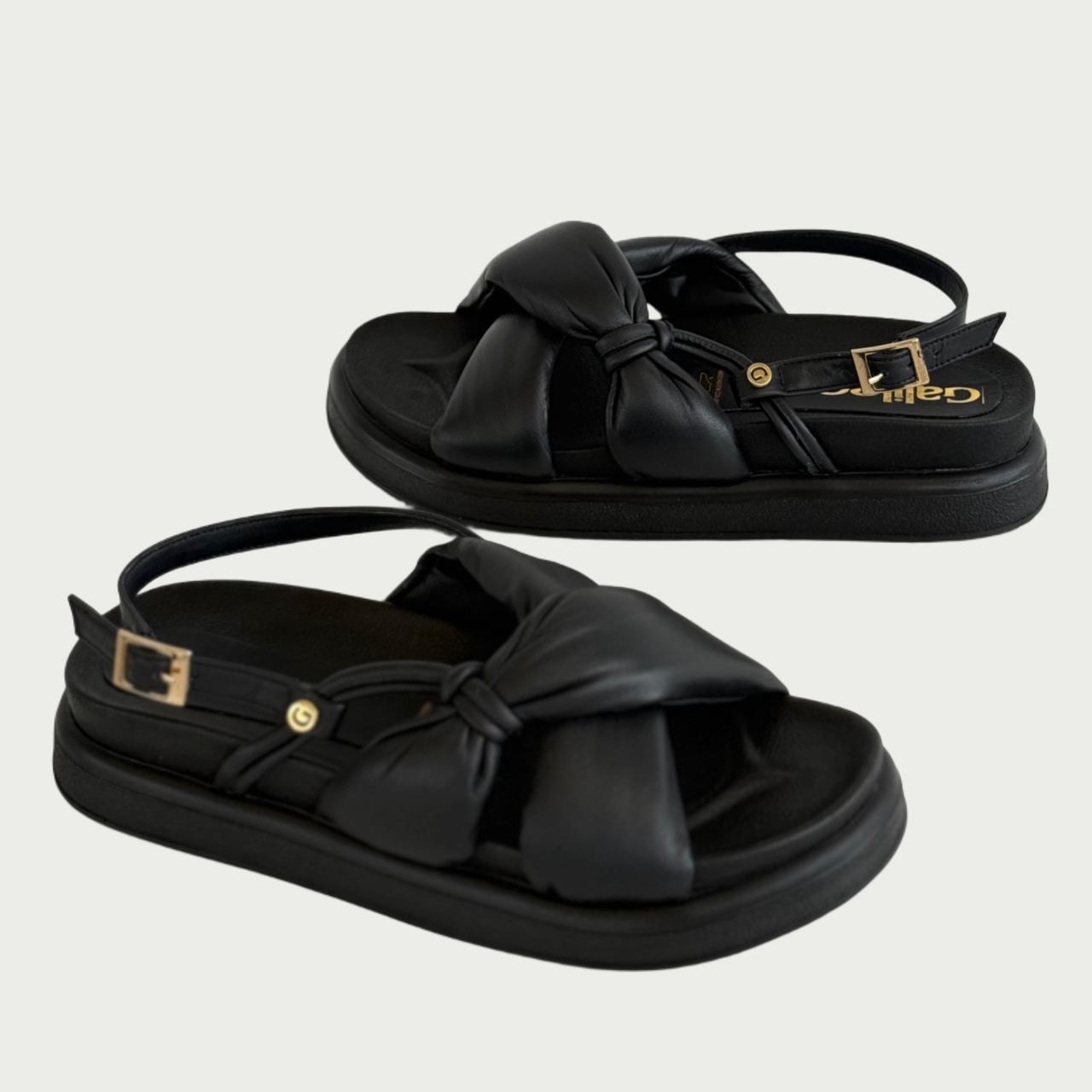 Sandalia en cuero negro x folia Ref: 9060XPNG