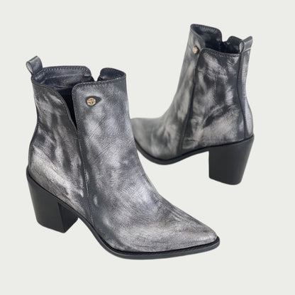 Botines en cuero brushoff negro x plata Ref: 1664NPNP