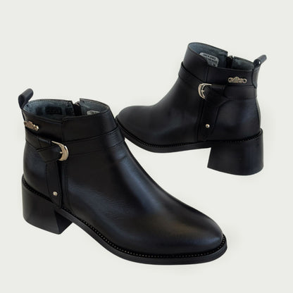 Botines en cuero negro Ref: 6482