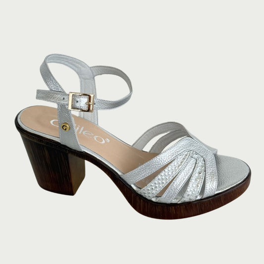 Sandalias en cuero plata Ref: 6295XPPL