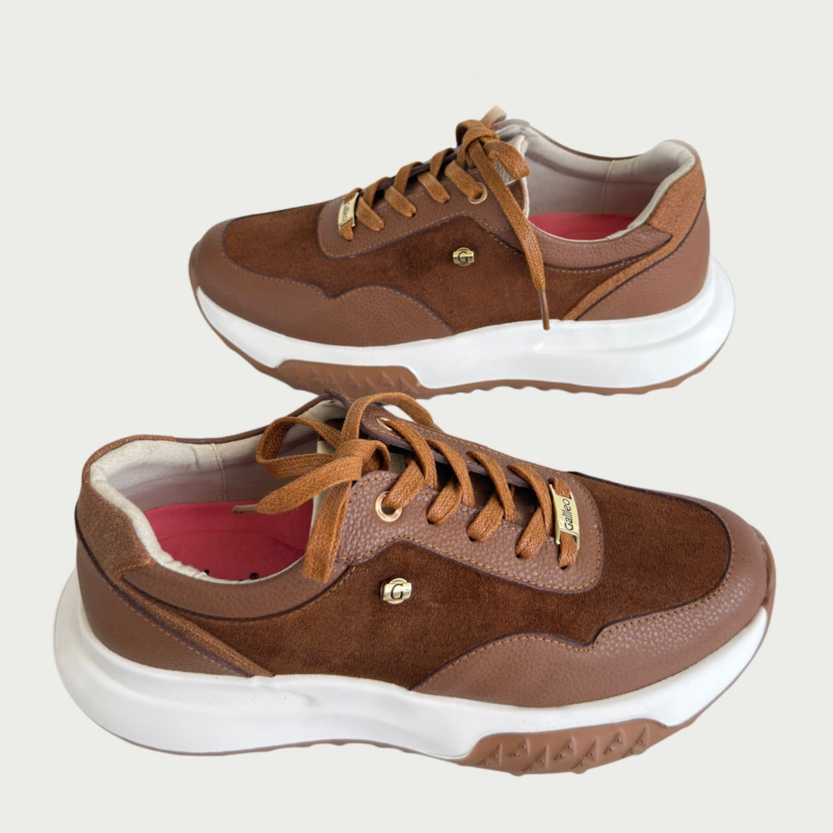 Tenis en cuero miel x gamuza Ref: 5714
